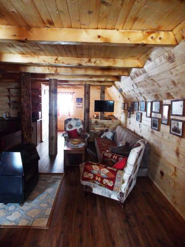 Family Farm Apartments