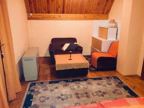 Hostal Kety Guesthouse