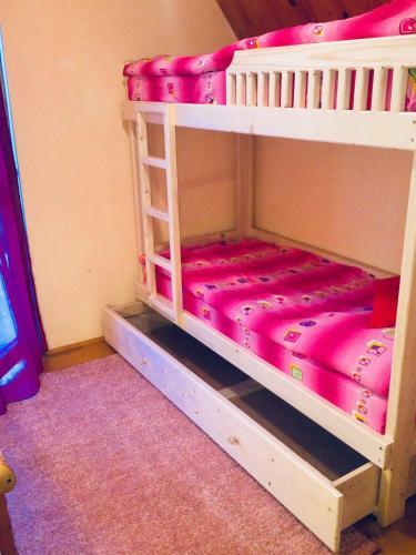 Hostal Kety Guesthouse