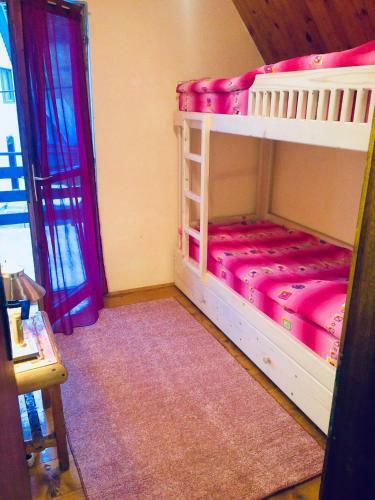 Hostal Kety Guesthouse