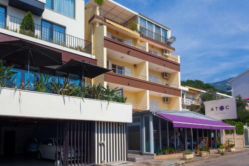 Apartments Marina