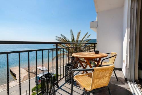 Apartment Beach Heaven