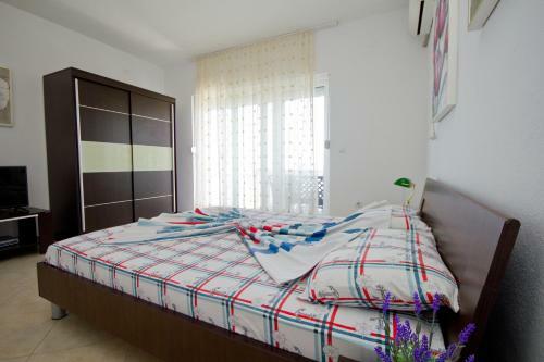 Apartments Dora