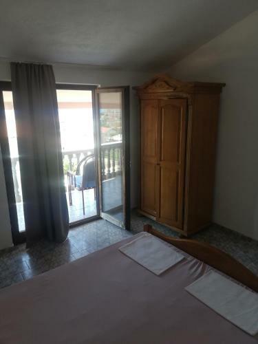 Hostal Apartments & Rooms Sunset