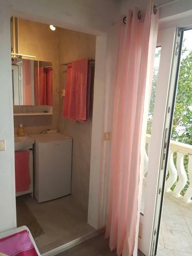 Hostal Guesthouse Oaza Emi