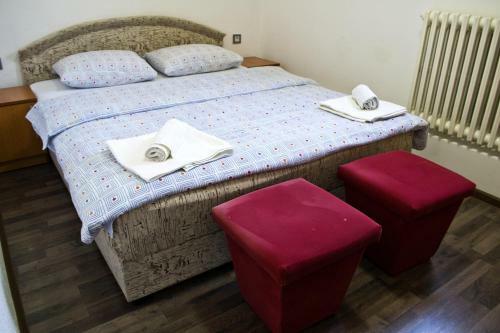 Hostal Guest House Redzo