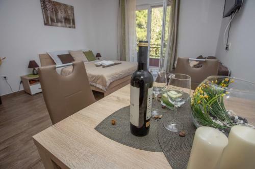 Hostal Apartments Gvozdenovic