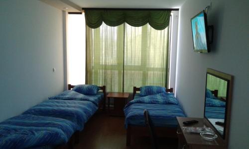 B&B Apolon