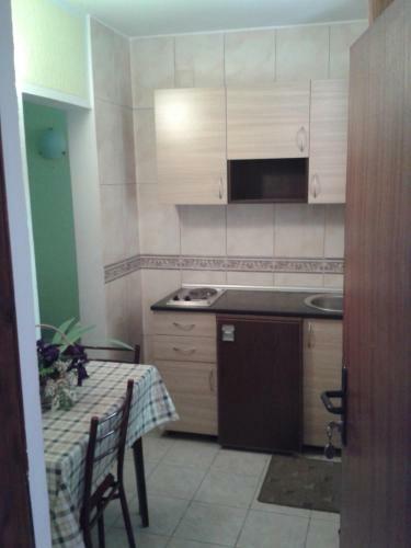 Hostal Guesthouse Lautasevic