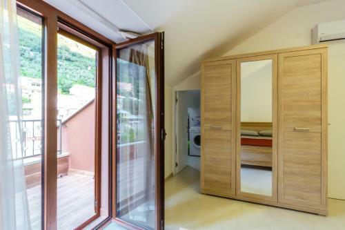Opium Mar Apartments