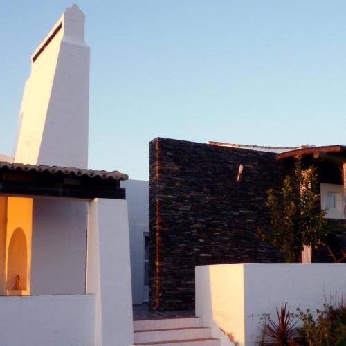 Hostal Monte Falperras