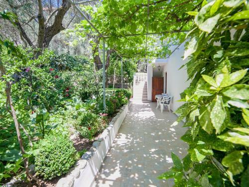 Apartamentos Rooms Garden