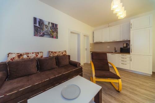 Apartments Monte Re