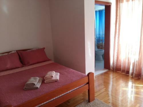 Lazar Apartments