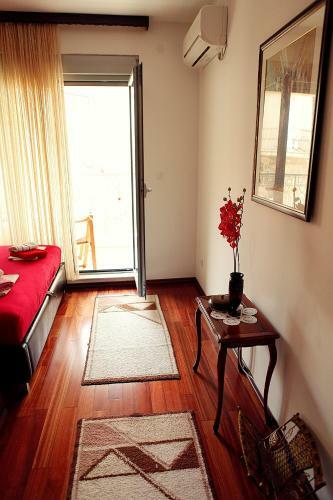 Studio Apartment Nika An?usa