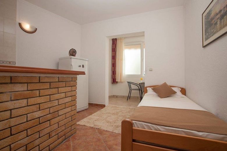 Hostal Guest House Medin