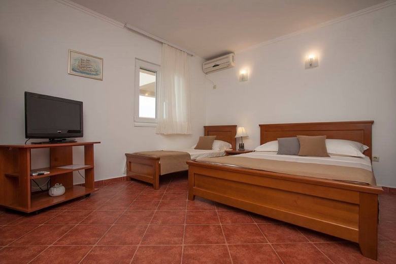 Hostal Guest House Medin
