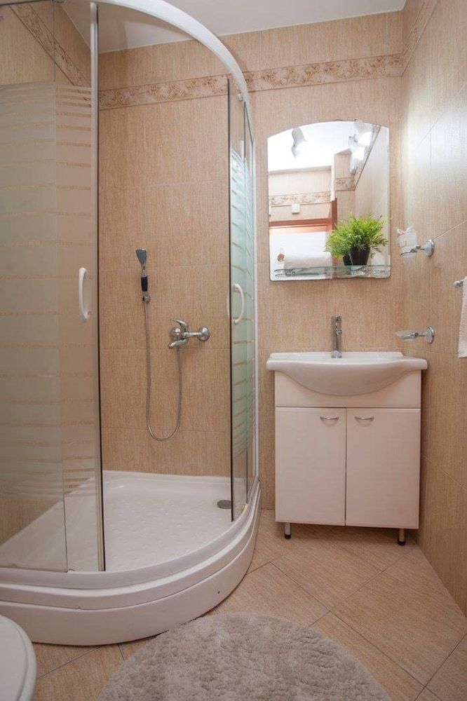 Hostal Guest House Medin