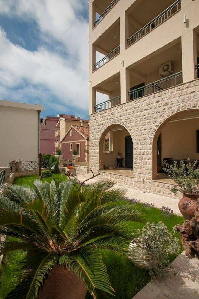 Hostal Guest House Medin