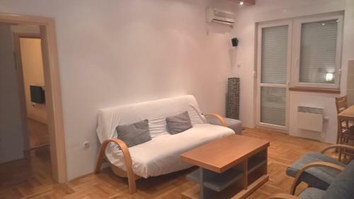 Todorovic Family Apartment