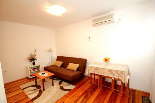 Hostal Guesthouse Dra?kovi?