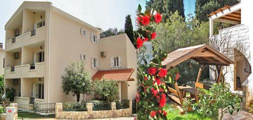 Apartments Maris