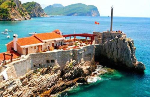 Seaview Apartment Petrovac