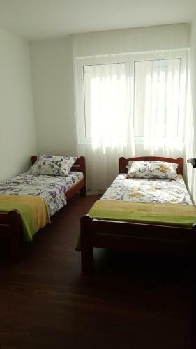 Seaview Apartment Petrovac
