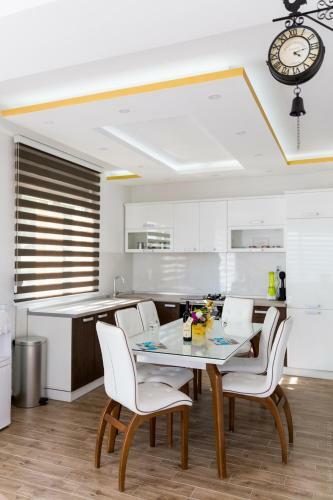 Apartments Sunny Hill