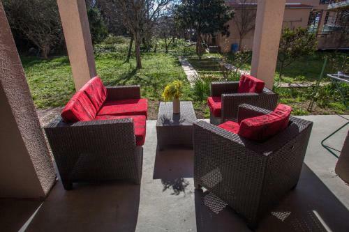 Sunrise Garden Apartments