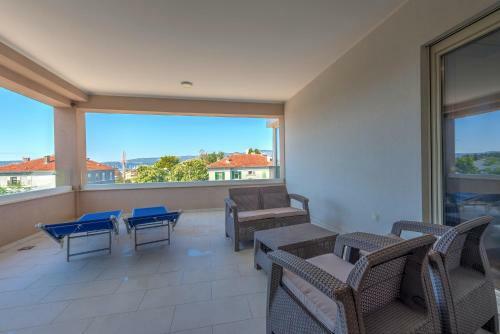 Aroma Apartments