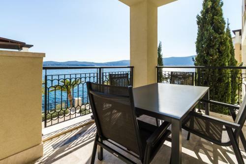 Valerya Apartments Porto Montenegro