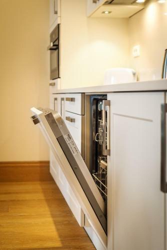 Home Apartment - Ksenia Building