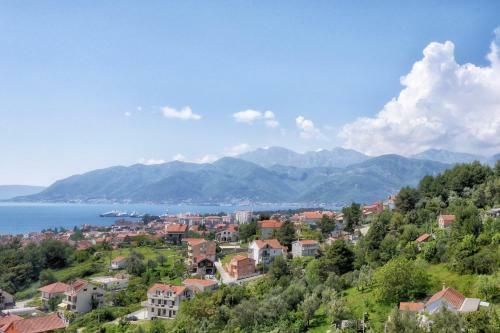 Apartments Villa Happy