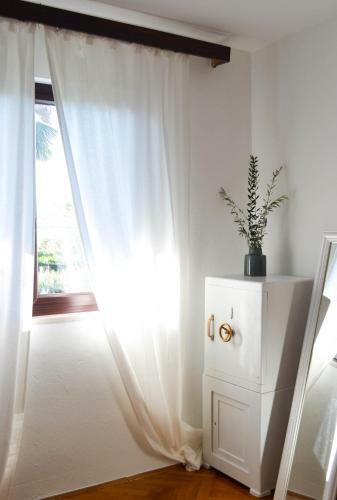 Tivat Beachfront Apartment