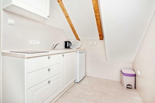 Apartments Isja