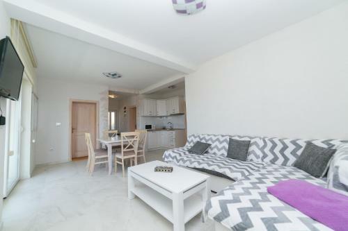 Apartmani Tripovi?