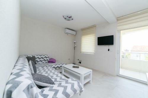 Apartmani Tripovi?