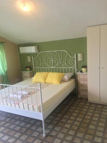 Studio Apartments Krasici