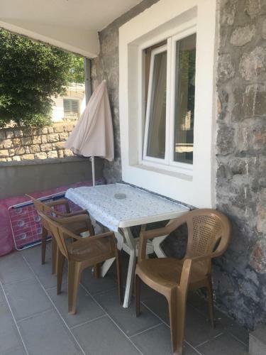 Studio Apartments Krasici