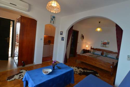 Apartments Palace Mira Mare