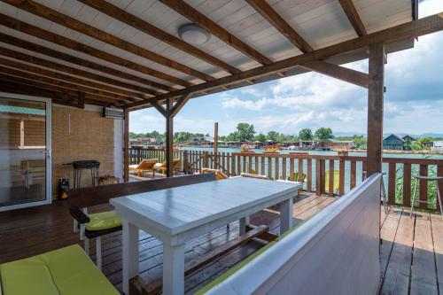 Hakuna Matata Apartments