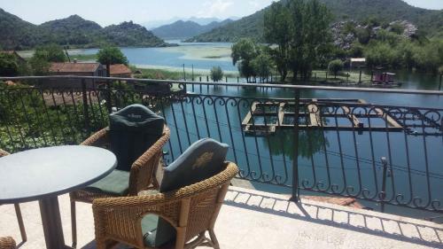 Skadar Lake - Karu? Apartments