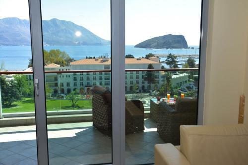 Sea View Luxury Apartment