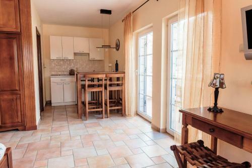 Hostal Damonte ? Apartments And Rooms