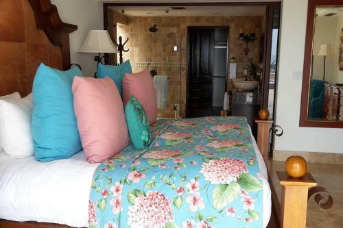Cabo San Lucas Luxury Villa-3br Ocean View