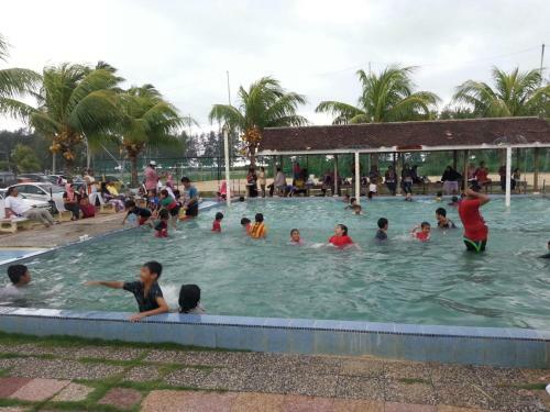 Hotel Pantai Sri Tujuh Resort