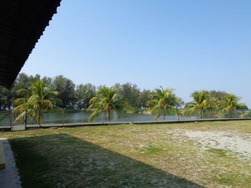 Hotel Pantai Sri Tujuh Resort