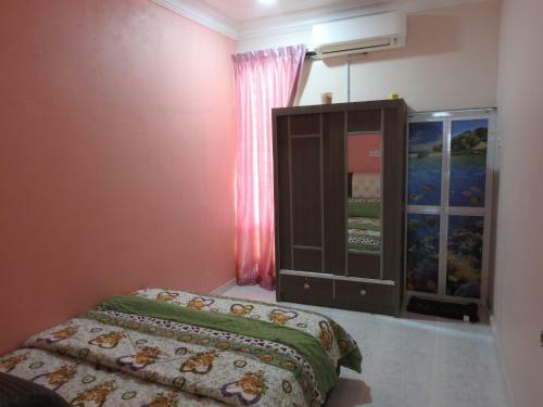 Aryan G100 Homestay