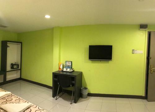 Sarikei Garden Hotel